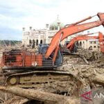 DPR Desak Mendagri Tito Karnavian Segera Putuskan Nasib Kayu Gelondongan Pascabencana