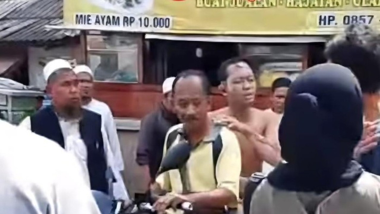 Ledakan Tabung Gas 3 Kg di Warung Bakso Bogor, 5 Orang Terluka Bakar Ledakan Tabung Gas 3 Kg di Warung Bakso Bogor, 5 Orang Terluka Bakar