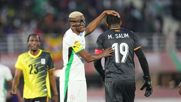 Piala Afrika 2025: Uganda Terpaksa Turunkan Tiga Kiper Lawan Nigeria Akibat Kartu Merah
