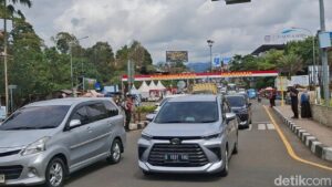 Polres Bogor Berlakukan One Way Puncak-Jakarta Siang Ini, Prioritaskan Wisatawan Pulang