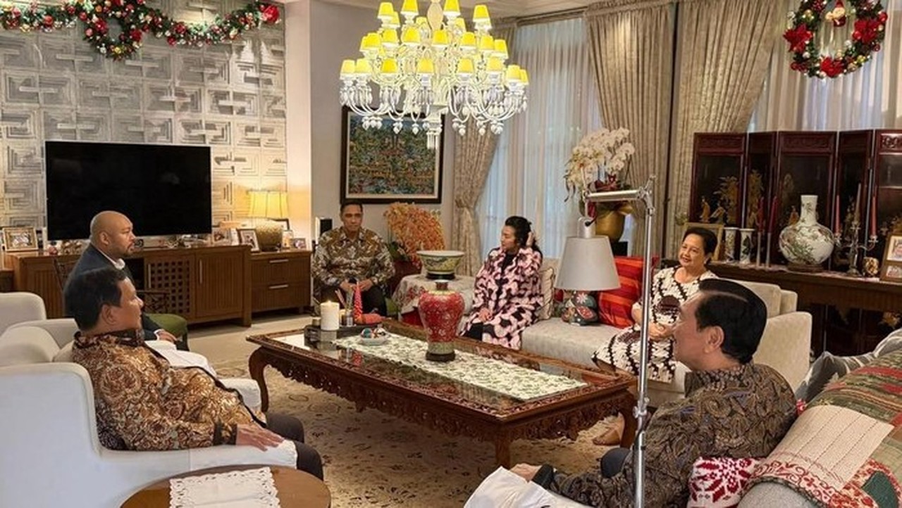 Prabowo dan Didit Kunjungi Luhut di Hari Natal, Bahas Persatuan dan Bencana Sumatera