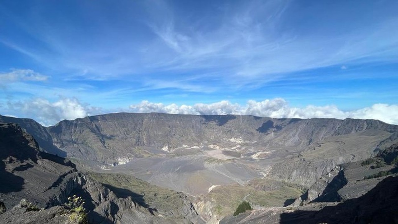 Jalur Pendakian Gunung Tambora Ditutup Sementara Mulai 28 Desember 2025 Demi Keselamatan