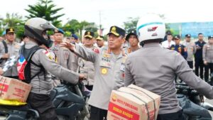 Wakapolri Dedi Prasetyo Tinjau Banjir Aceh Utara, Kerahkan Alat Berat dan Salurkan Sembako