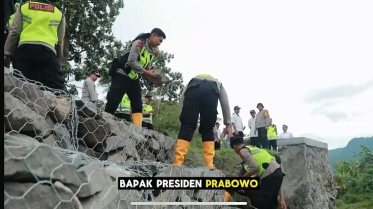 Polres Klaten Bangun Jembatan Guna Permudah Akses Warga, Ikuti Arahan Presiden Prabowo
