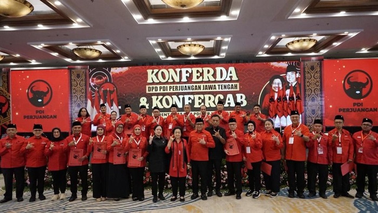 Megawati Pimpin Konferda PDIP Jateng, Dolfie OFP Jabat Ketua, Pinka Haprani Jadi Wakil