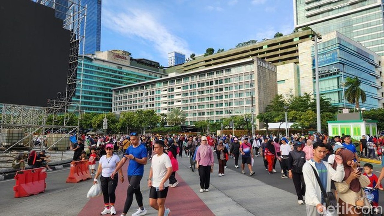 CFD Terakhir 2025 di Bundaran HI: Kesenian Tanjidor Meriahkan Pagi Warga Jakarta