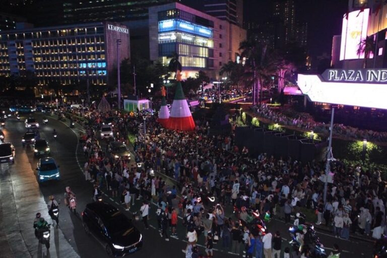 Jakarta Light Festival 2025: Pesta Cahaya Natal di Bundaran HI, Tahun Baru di Kota Tua