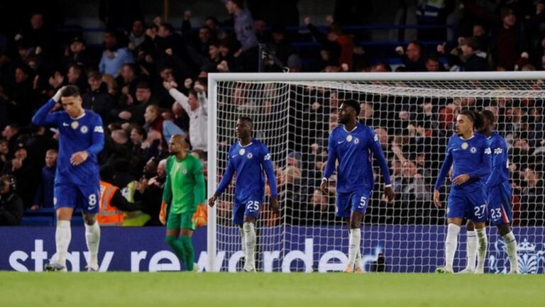 Chelsea Kalah dari Aston Villa, Enzo Maresca Sesalkan Peluang Terbuang