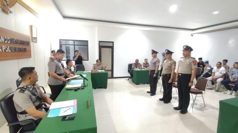 Kapolres Bogor Copot 3 Anggota Usai Kericuhan di Parungpanjang, Tegaskan Komitmen Transparansi