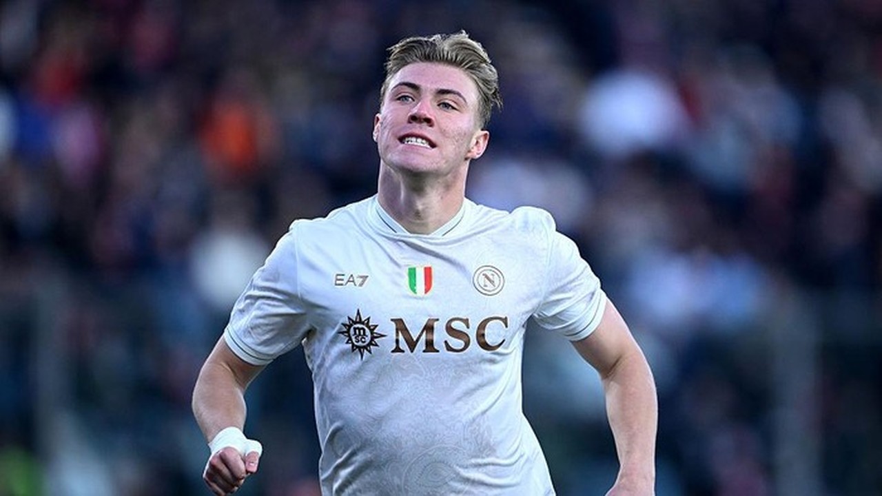 Rasmus Hojlund Mengaku Pengalaman di Napoli Jadikan Dirinya Penyerang Lebih Baik Rasmus Hojlund Mengaku Pengalaman di Napoli Jadikan Dirinya Penyerang Lebih Baik