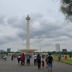 Libur Natal 2025: 130 Ribu Pengunjung Padati Kawasan Monas