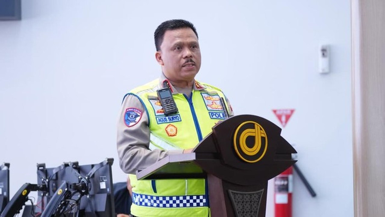 Kakorlantas Polri Tegur Truk Sumbu 3 Masih Melintas di Tol Saat Nataru, Koordinasi ke Menhub