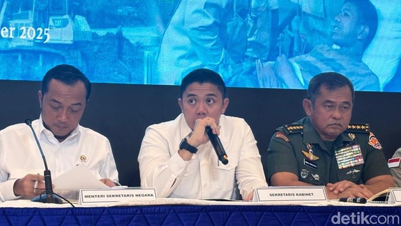 Seskab Teddy Indra Wijaya Beberkan Hasil Kerja Penanganan Bencana Sumatera dalam Sebulan Seskab Teddy Indra Wijaya Beberkan Hasil Kerja Penanganan Bencana Sumatera dalam Sebulan