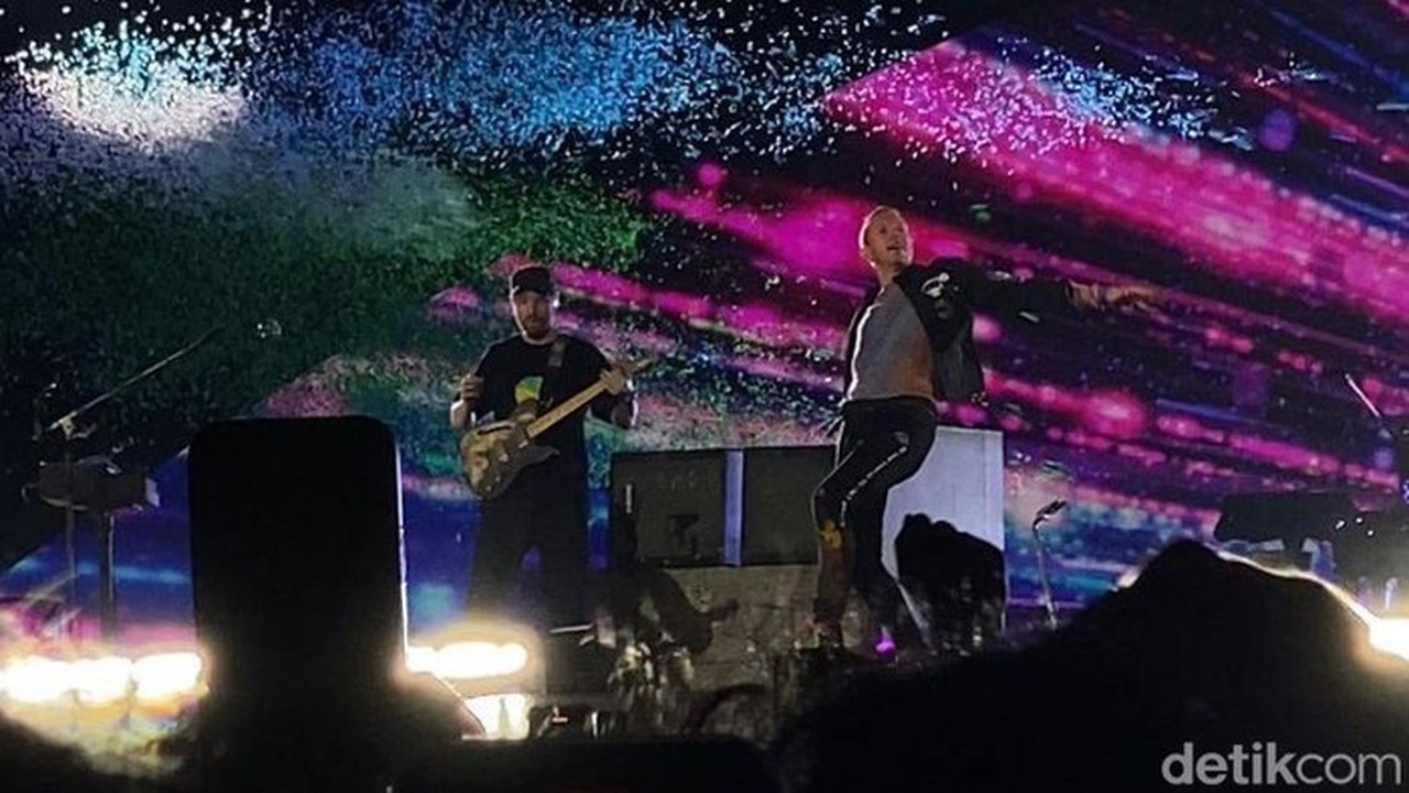 Konser di Tanah Abang Ricuh Akibat Tuduhan Copet, Dua Orang Diamankan Polisi Konser di Tanah Abang Ricuh Akibat Tuduhan Copet, Dua Orang Diamankan Polisi