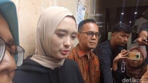 Inara Rusli Berharap Damai dengan Wardatina Mawa, Siap Ikuti Proses Hukum