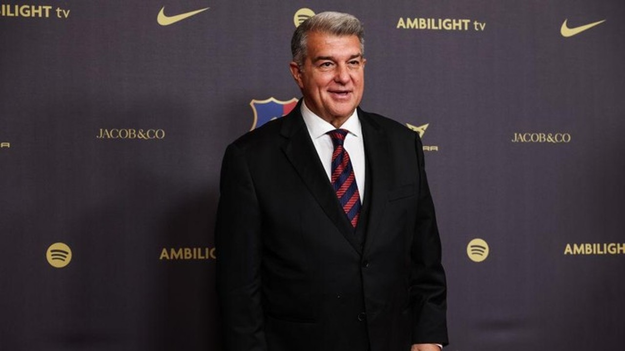 Barcelona Sabet Gelar Tim Terbaik La Liga 2024/2025, Laporta Ungkap Kunci Keberhasilan