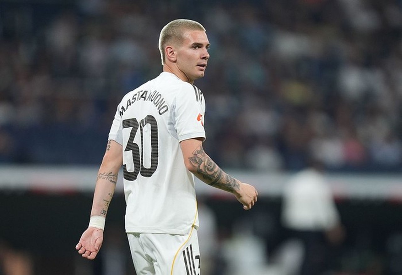 Xabi Alonso Pertahankan Franco Mastantuono, Real Madrid Tak Jadi Pinjamkan Winger Muda