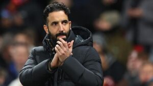 Ruben Amorim Tegaskan Perubahan Formasi MU Bukan Akibat Tekanan Pihak Luar