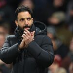 Ruben Amorim Tinggalkan Manchester United dengan Senyuman Usai Dipecat