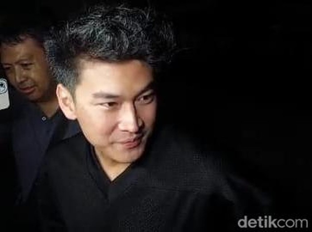 Kuasa Hukum Anrez Adelio Ungkap Alasan Pernikahan Batal Usai Icel Hamil Kuasa Hukum Anrez Adelio Ungkap Alasan Pernikahan Batal Usai Icel Hamil