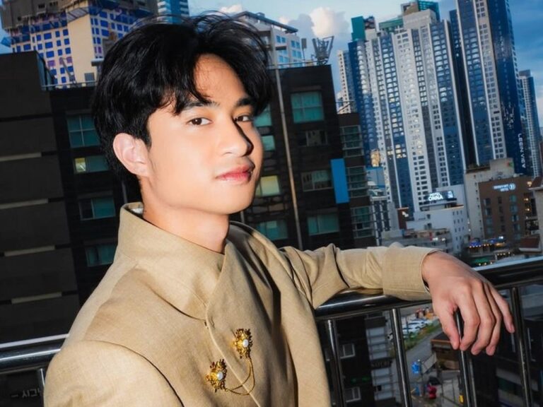 Devano Ungkap Alasan Lepas Nama Belakang Danendra: Demi Kesederhanaan dan Identitas Panggung Devano Ungkap Alasan Lepas Nama Belakang Danendra: Demi Kesederhanaan dan Identitas Panggung