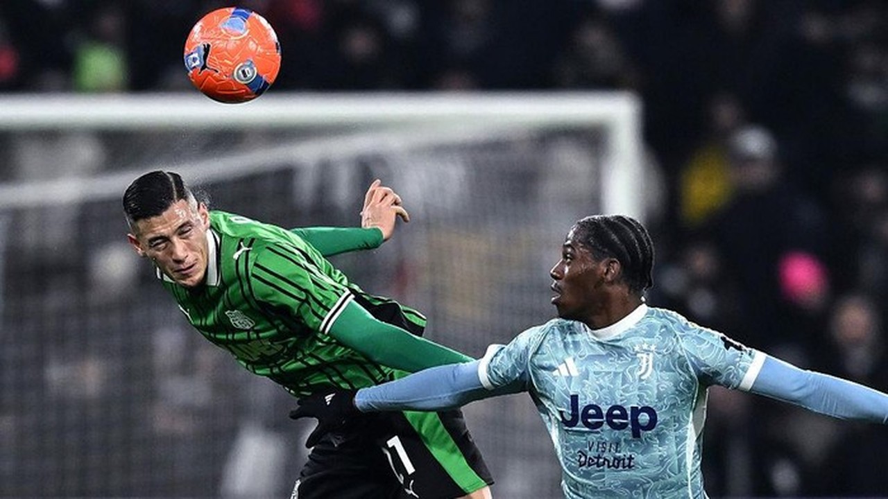Juventus Tundukkan Sassuolo 3-0 Berkat Blunder Jay Idzes dan Gol Jonathan David