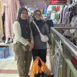 Cerita Tini Berburu Baju Lebaran di Tanah Abang Demi Harga Murah Jauh Hari