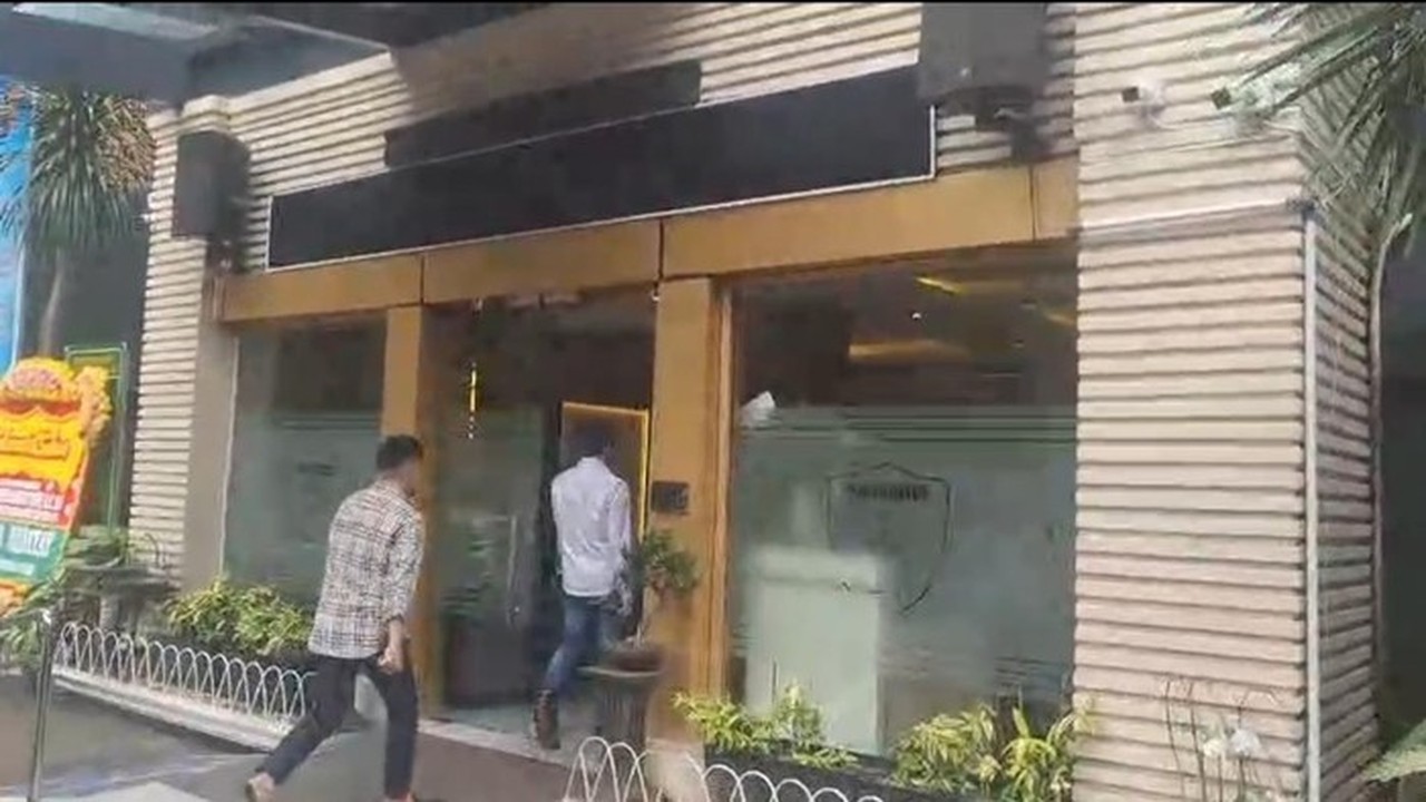 Kondisi Drop, Polisi Hentikan Sementara Pemeriksaan Dokter Richard Lee Kondisi Drop, Polisi Hentikan Sementara Pemeriksaan Dokter Richard Lee