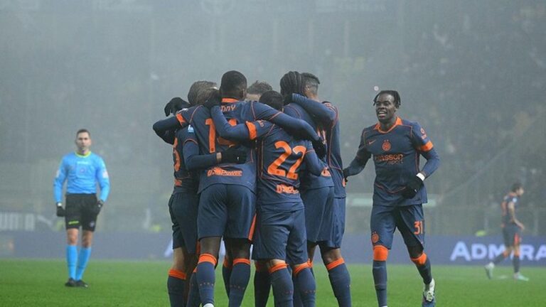 Cristian Chivu Ingatkan Inter Milan Tetap Waspada Meski Puncaki Klasemen Serie A Cristian Chivu Ingatkan Inter Milan Tetap Waspada Meski Puncaki Klasemen Serie A