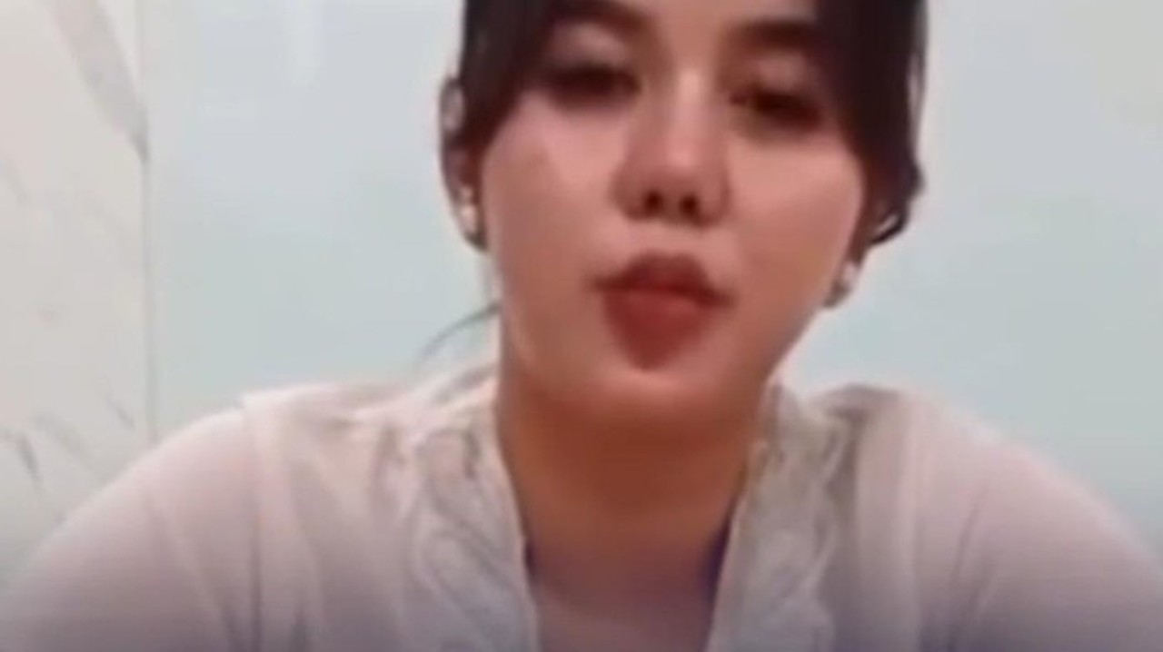 Wanita Muda di Palembang Nekat Menyamar Jadi Pramugari Batik Air, Berhasil Masuk Pesawat