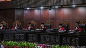 Ibu Siswa SMP Tewas Dianiaya Prajurit TNI Gugat UU Peradilan Militer ke MK