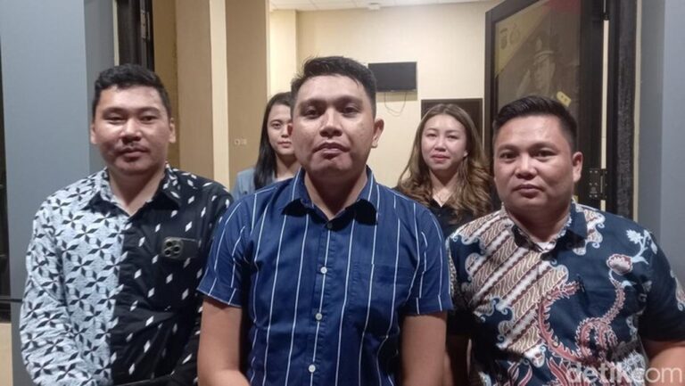 Mahasiswi Unima Tewas Gantung Diri, Diduga Dilecehkan Dosen yang Membawanya ke Kuburan