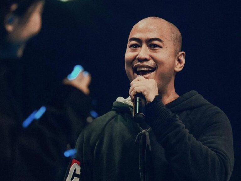 Pandji Pragiwaksono Dilaporkan ke Polisi Buntut Materi Stand Up ‘Mens Rea’ Pandji Pragiwaksono Dilaporkan ke Polisi Buntut Materi Stand Up ‘Mens Rea’