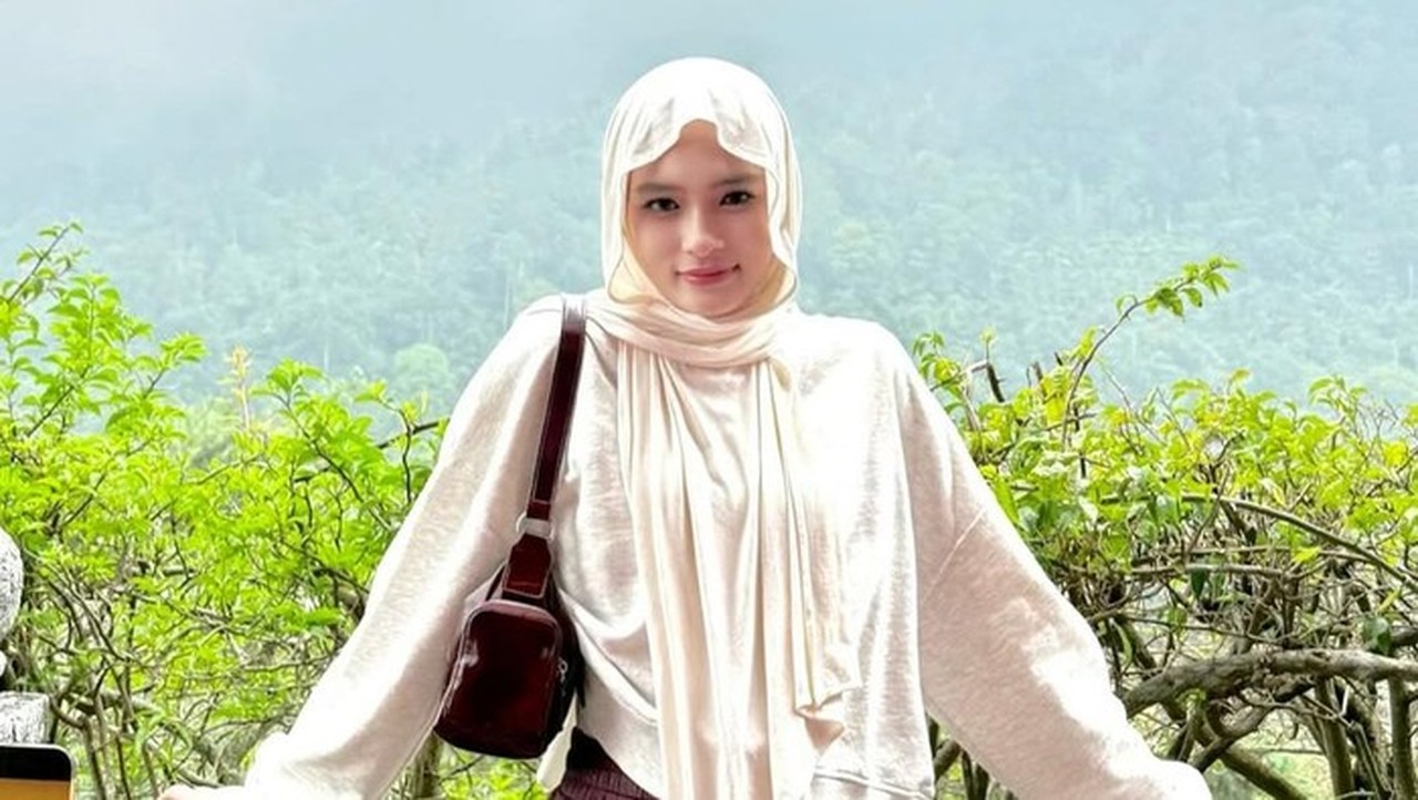 Inara Rusli Akui Keliru, Tak Tahu Jadi ‘Madu’ Pernikahan Mawa dan Insanul Fahmi