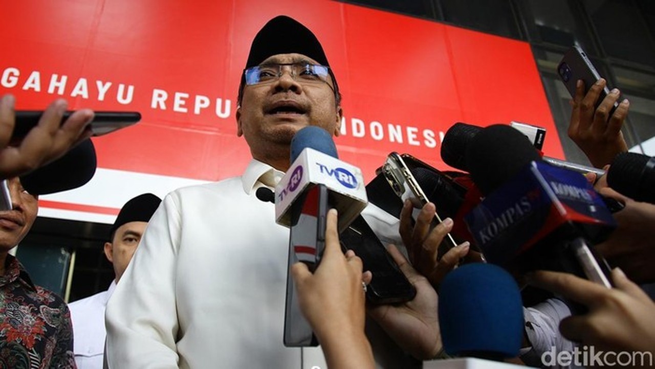 KPK Tetapkan Eks Menag Yaqut Cholil Qoumas Tersangka Dugaan Korupsi Kuota Haji 2024 KPK Tetapkan Eks Menag Yaqut Cholil Qoumas Tersangka Dugaan Korupsi Kuota Haji 2024