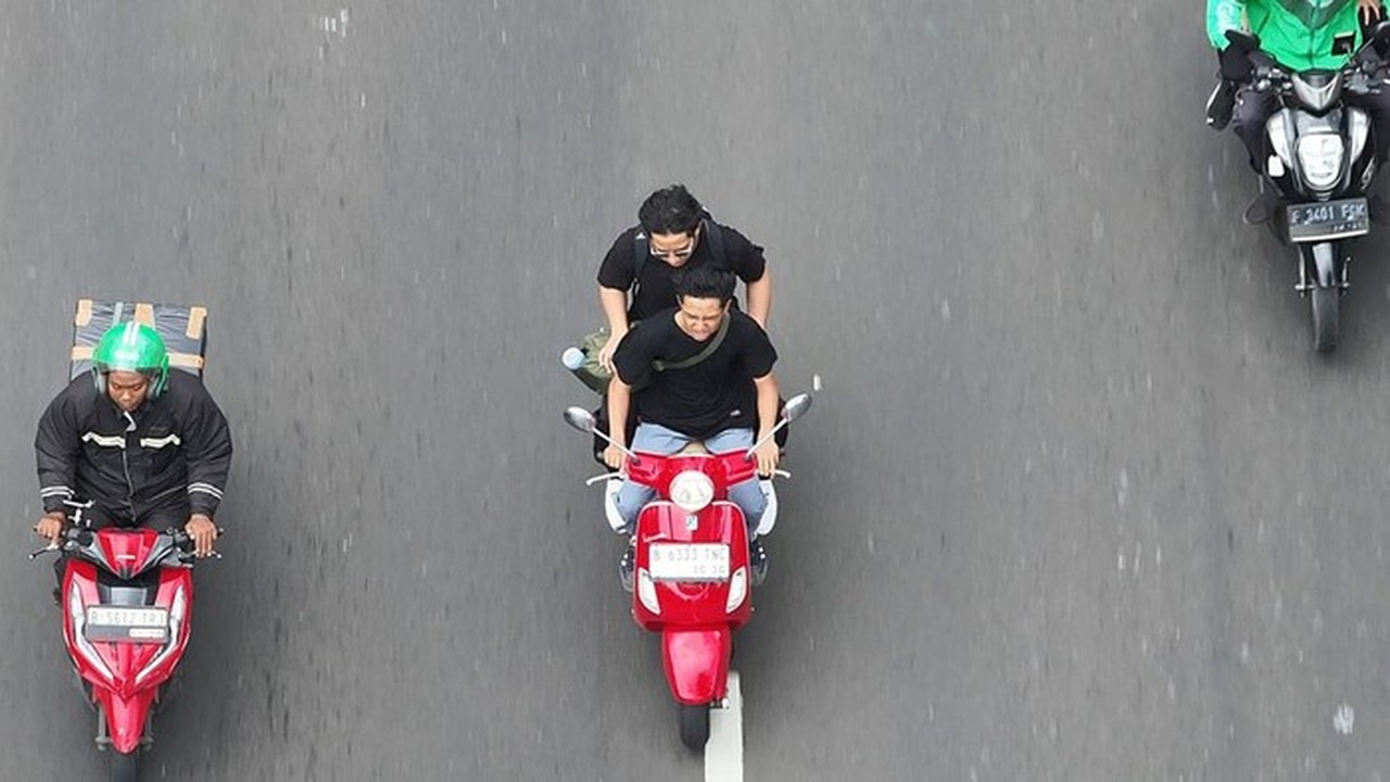 Kakorlantas Polri Terjunkan E-TLE Drone di Cibubur untuk Pantau Pelanggaran Lalu Lintas