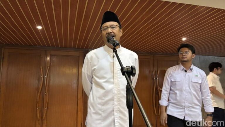 Kemensos Kaji Penambahan Care Giver untuk Lansia dan Disabilitas, Gaji Diperkirakan di Atas Rp 3 Juta Kemensos Kaji Penambahan Care Giver untuk Lansia dan Disabilitas, Gaji Diperkirakan di Atas Rp 3 Juta