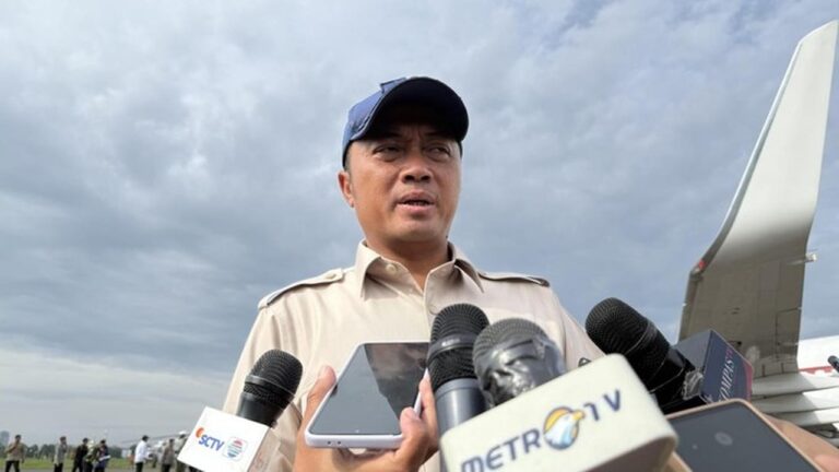 Prabowo Subianto Tinjau Langsung Lokasi Bencana Sumatera, Pastikan Pemulihan Cepat