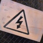 Buruh Pekalongan Tewas Tragis Tersengat Listrik Tiang Lampu Saat Buang Air Kecil