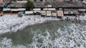 BMKG Peringatkan Gelombang Tinggi 10-13 Januari 2026, Ini Daftar Wilayah Terdampak