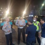 Apes! Taksi Listrik di Tangerang Ditabrak Mobil Lain, Lalu Seruduk Restoran