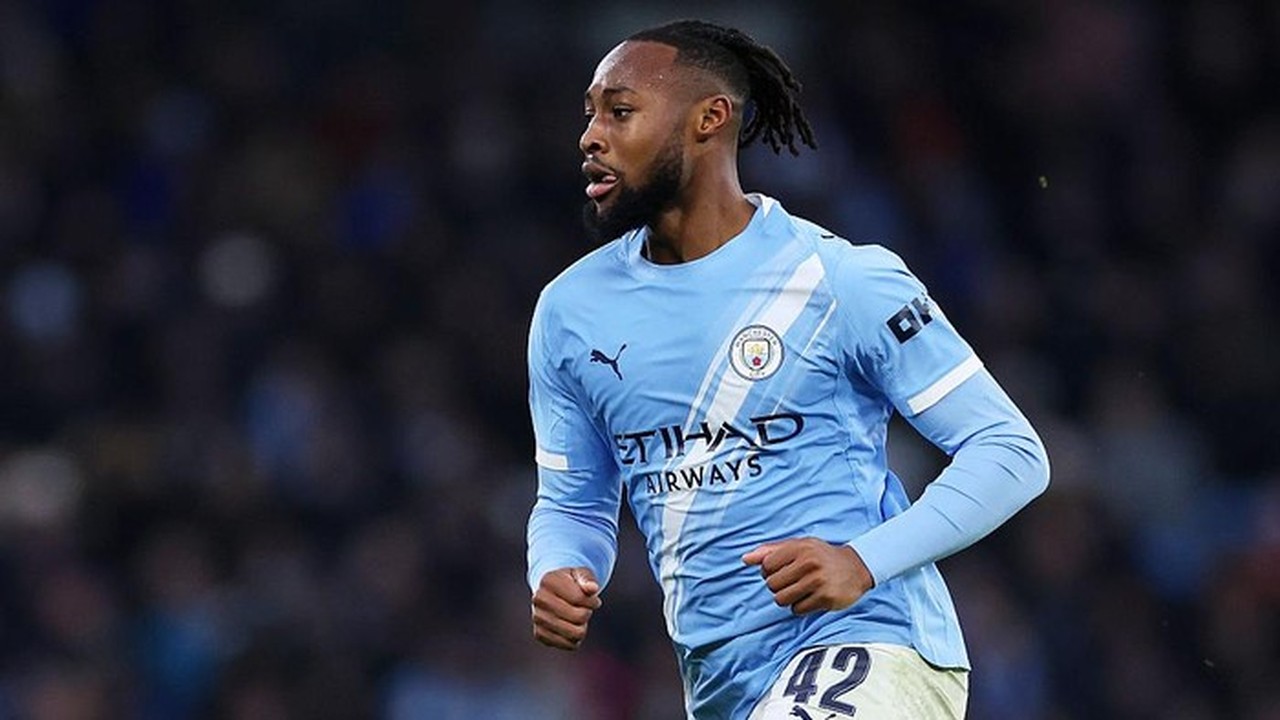 Debut Gemilang Antoine Semenyo Bersama Manchester City: Gol dan Assist di Laga Perdana