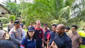 Artha Graha Peduli dan Wamen PPPA Tinjau Fasilitas Pasca Bencana di Aceh Timur