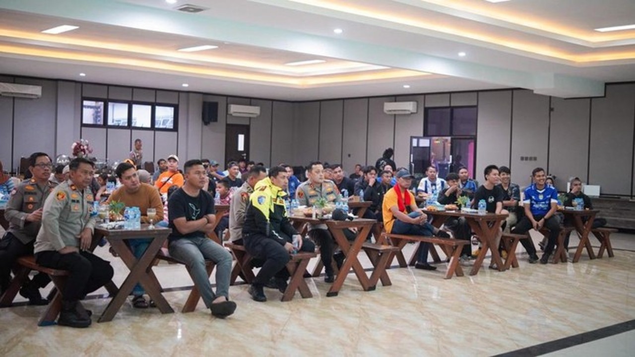Polres Bogor Gelar Nobar untuk Redam Rivalitas Suporter Persib dan Persija