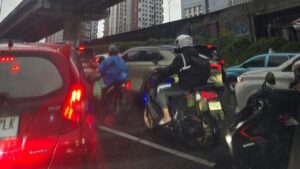 Macet Parah Exit Tol Antasari Arah Blok M, Pengendara Terjebak Satu Jam