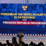 Prabowo Puji Kolaborasi Baris-Berbaris Siswa Sekolah Rakyat: “Luar Biasa!”
