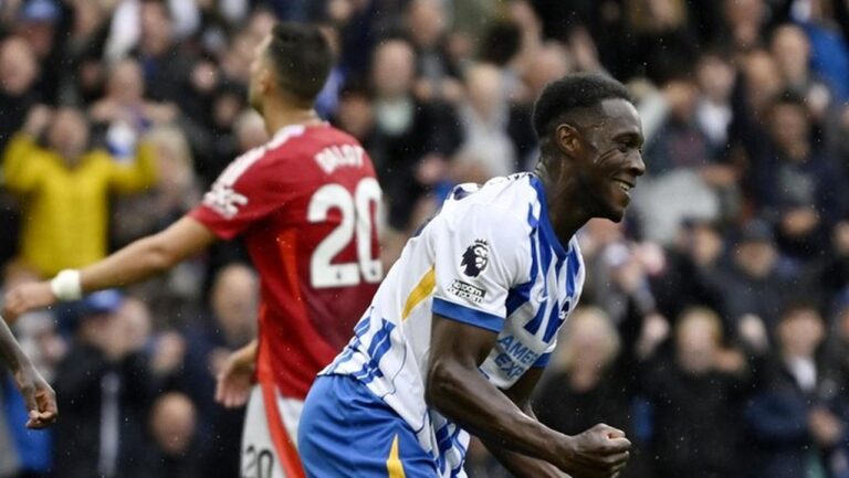 Danny Welbeck Jadi Momok Lagi, Brighton Tumbangkan Manchester United 2-1 di Old Trafford