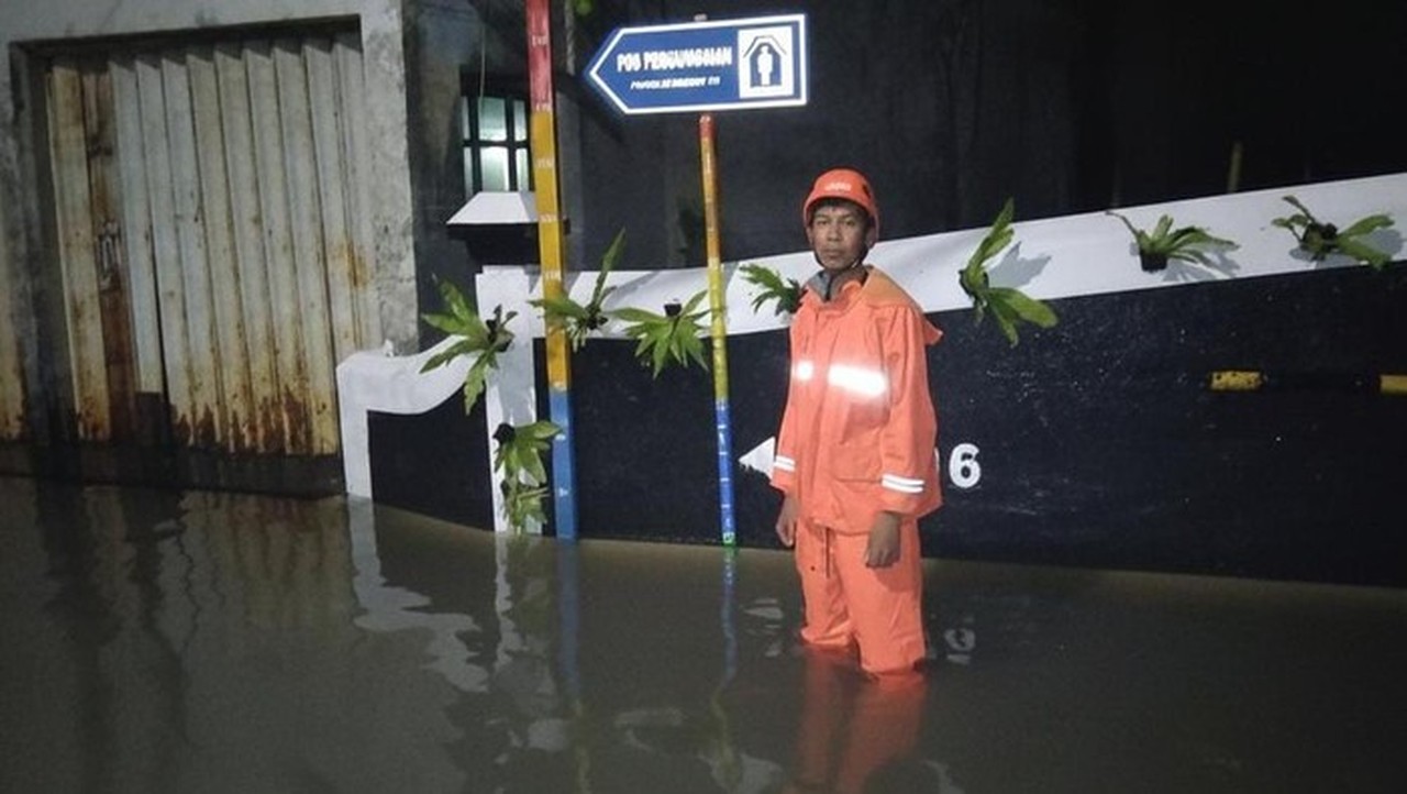 Jakarta Masih Terendam Banjir: 59 RT dan 30 Jalan Tergenang Akibat Hujan Tinggi