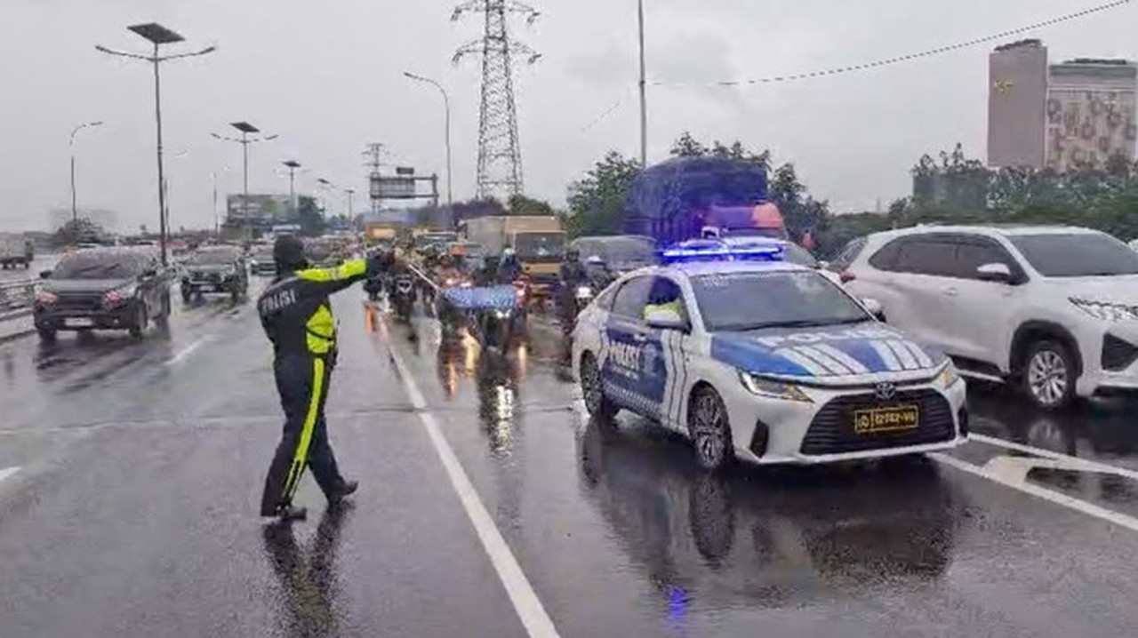 Banjir Jabodetabek, Motor Diizinkan Lewat Tol Sunter-Jembatan Tiga dan Tarumajaya-Semper