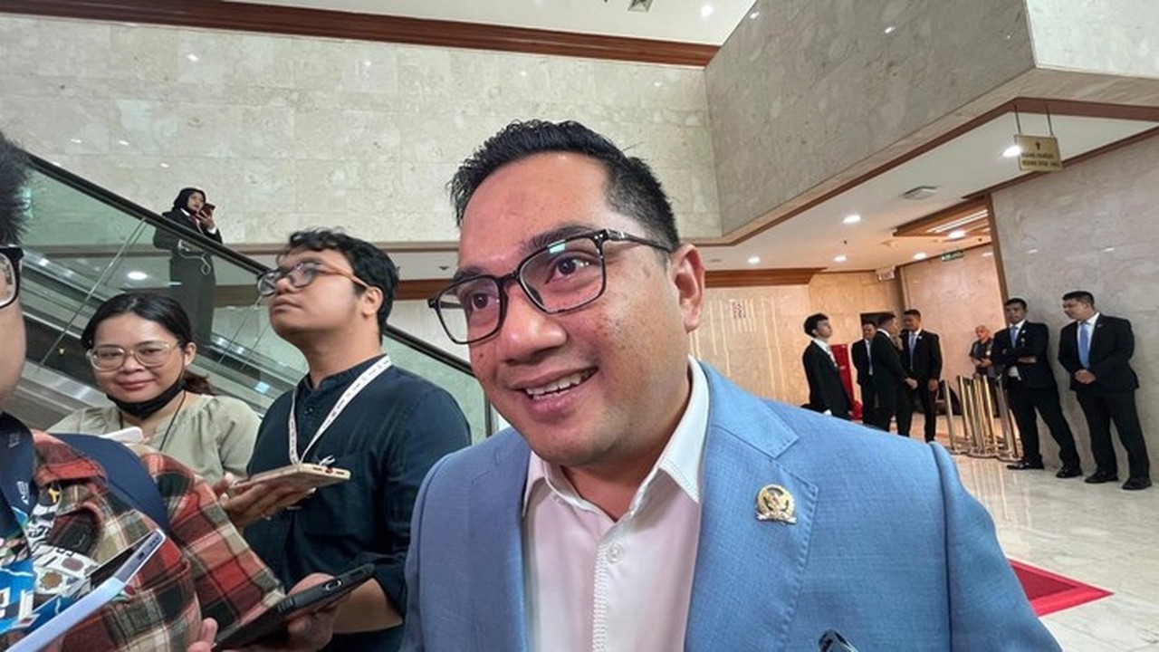 Ketua Komisi II DPR: Kunjungan Prabowo ke IKN Jawab Spekulasi Proyek Mubazir Ketua Komisi II DPR: Kunjungan Prabowo ke IKN Jawab Spekulasi Proyek Mubazir